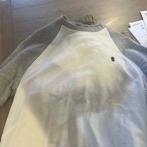 Crew neck sweatshirt